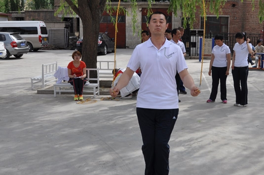 标题：运动会跳绳
浏览次数：30170
发布时间：2018-05-30